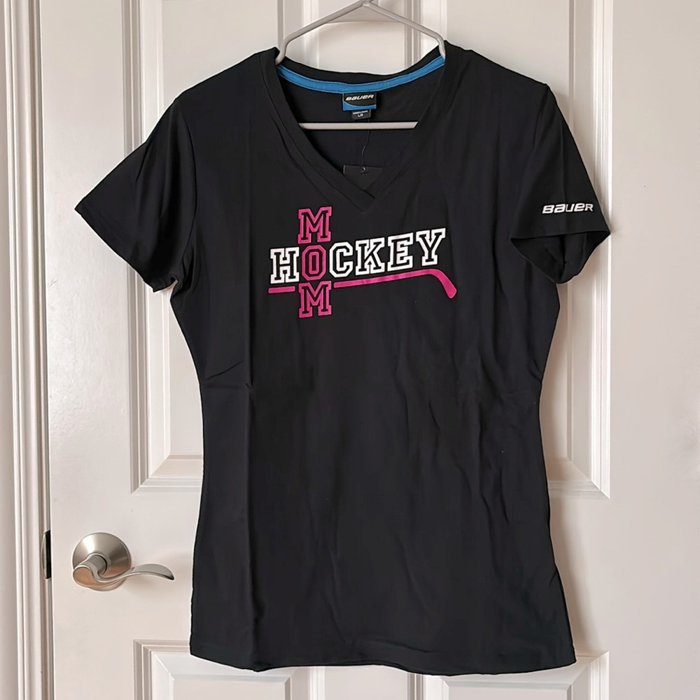 Bauer Hockey Mom V-Neck T-Shirt NWT